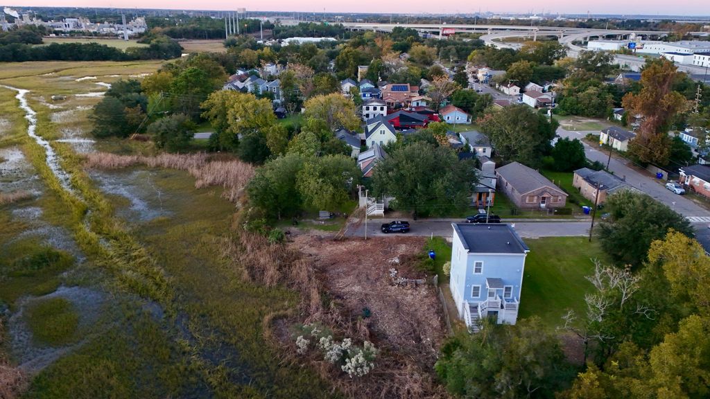 Photo of 2311 Peonie Avenue, Charleston, SC 29405 (MLS # 25029500)