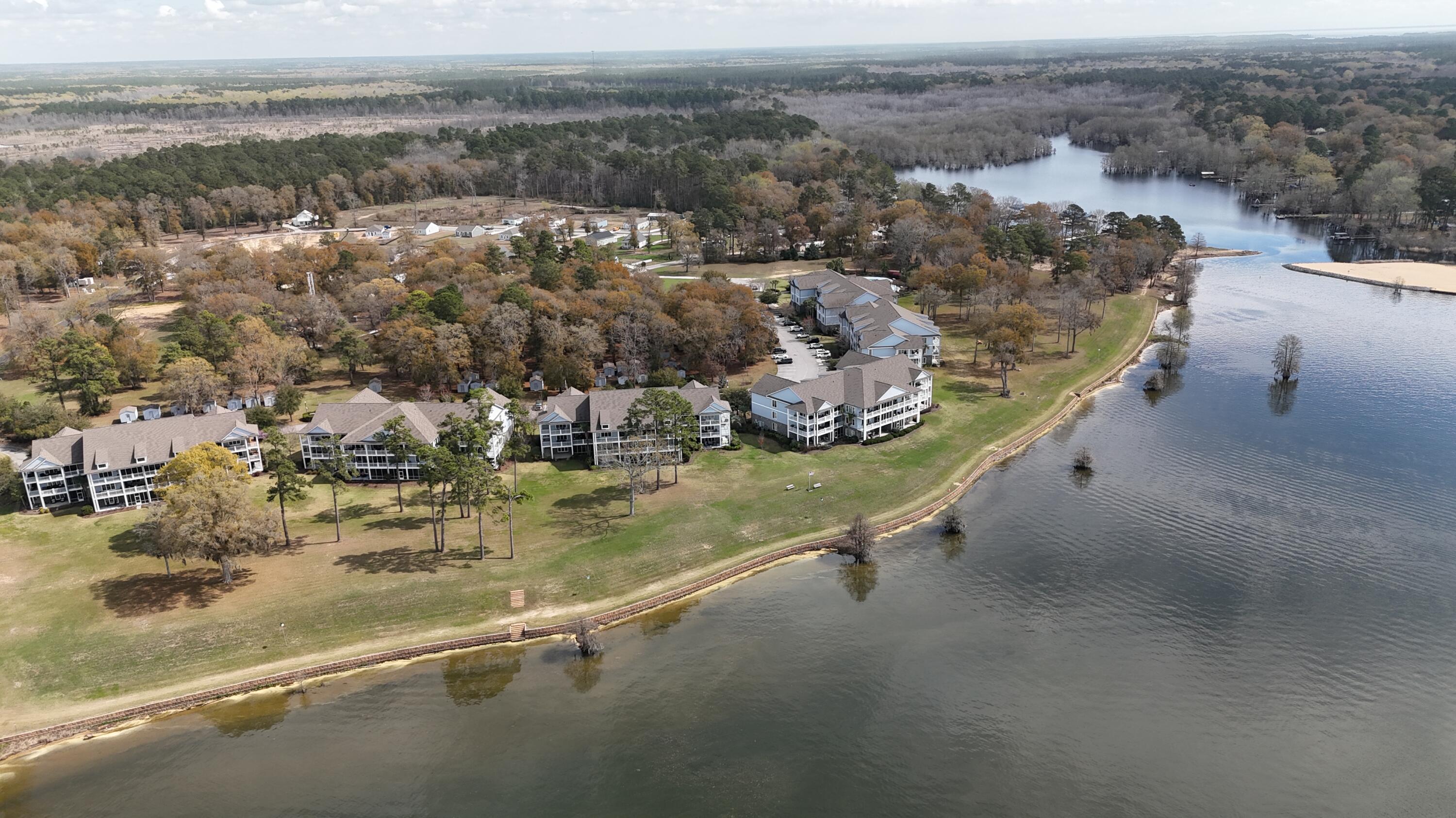 1130 Bridge View Lane C101