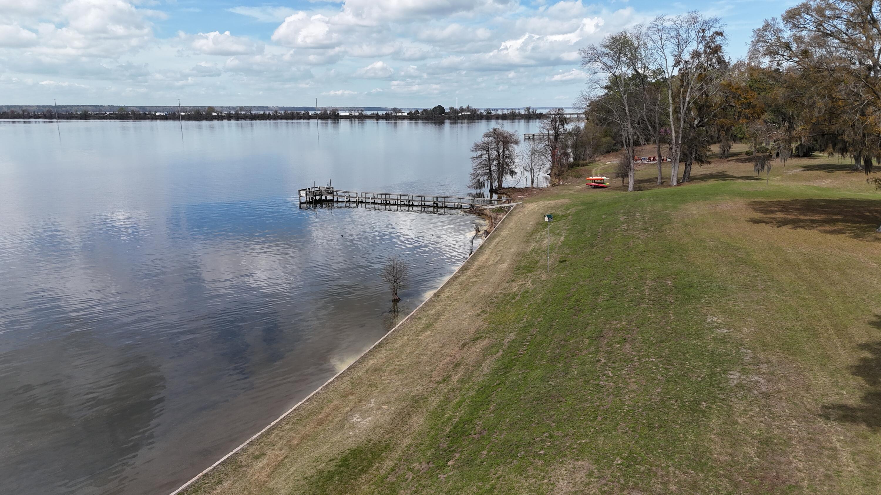 1130 Bridge View Lane C101