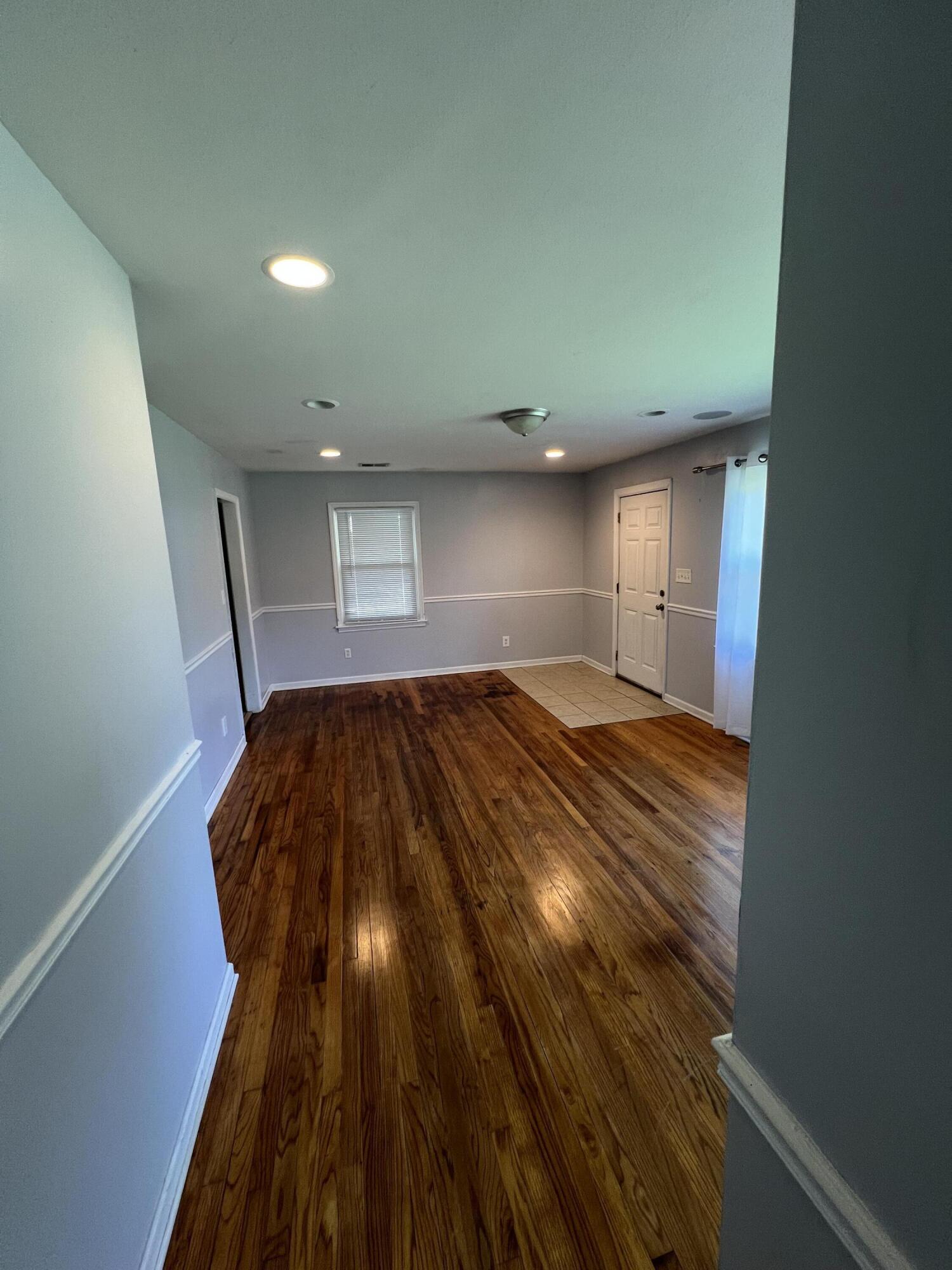 1233 Fort Drive