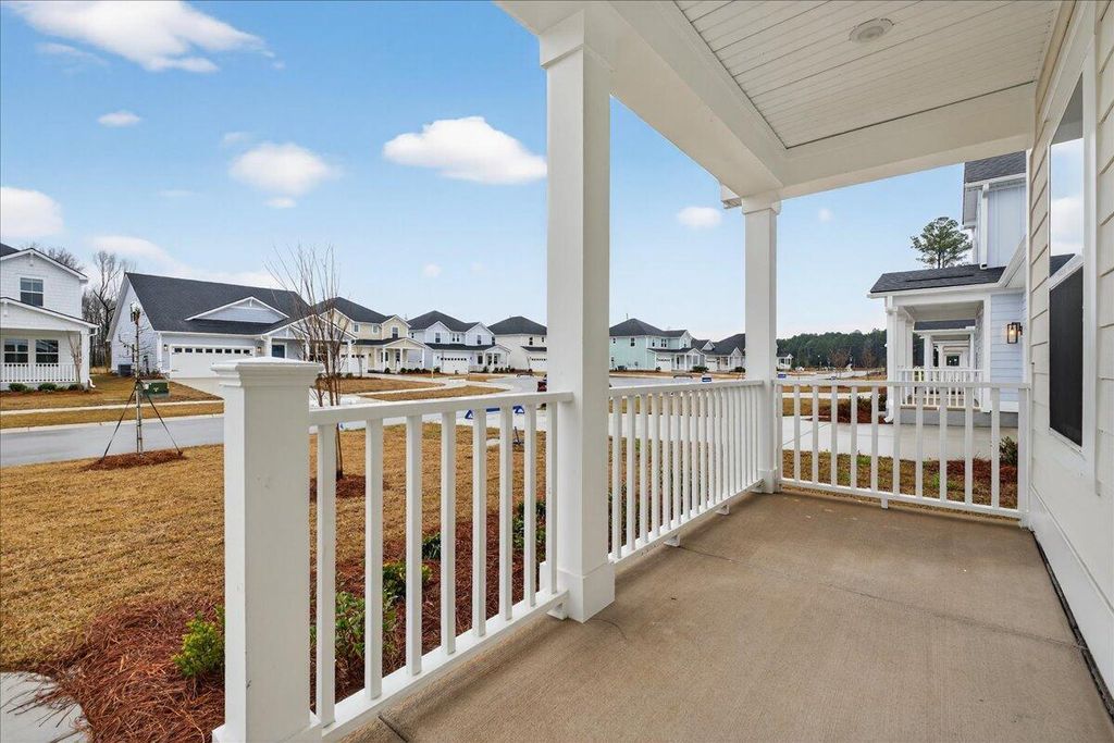 Photo of 362 Calm Water Way, Summerville, SC 29486 (MLS # 26005647)