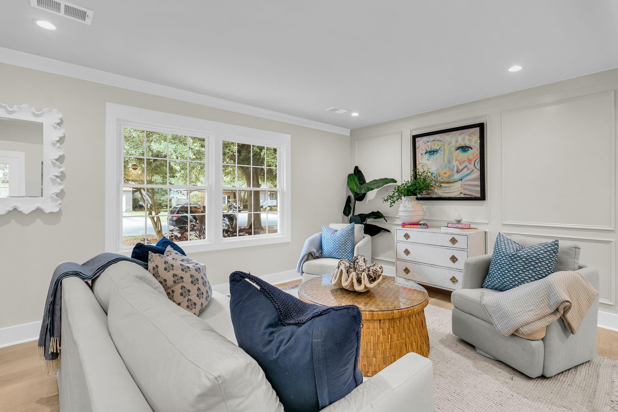1413 Glencoe Drive