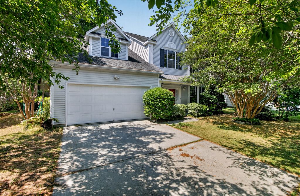 Photo of 2149 Country Manor Drive, Mount Pleasant, SC 29466 (MLS # 26012619)