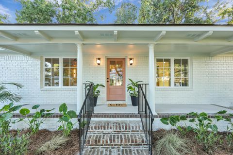 Photo of 1452 Glencoe Drive, Mount Pleasant, SC 29464 (MLS # 25023489)