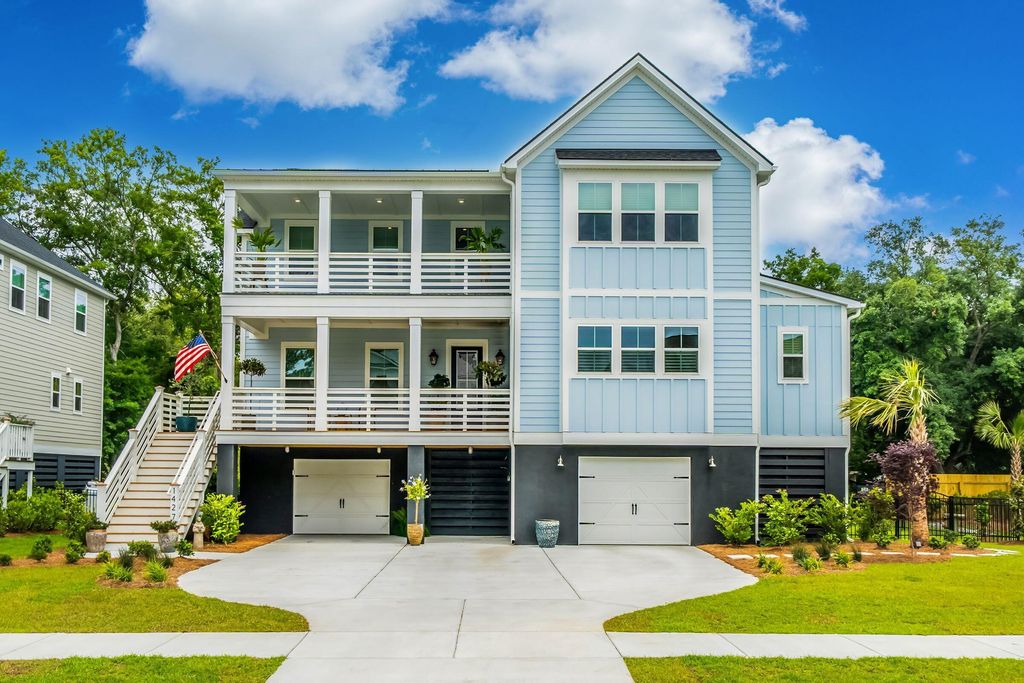 Photo of 1427 Dahlia Drive, Mount Pleasant, SC 29464 (MLS # 26014150)