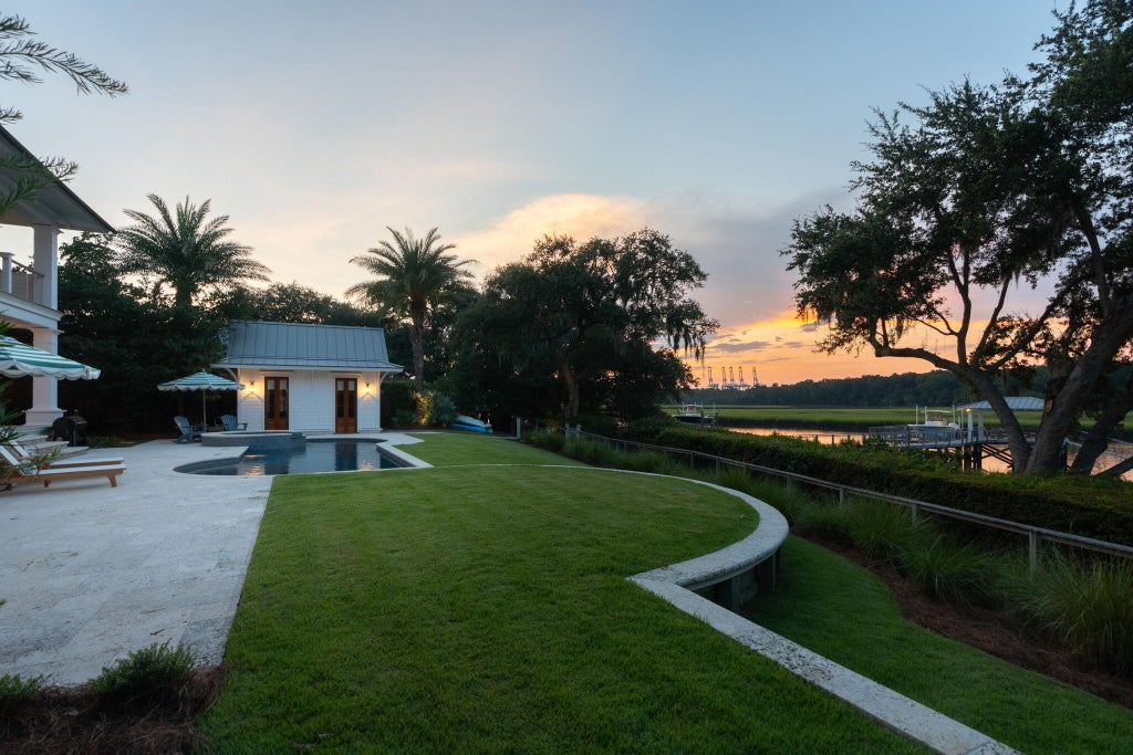 Photo of 674 Olde Salt Run, Mount Pleasant, SC 29464 (MLS # 26025023)