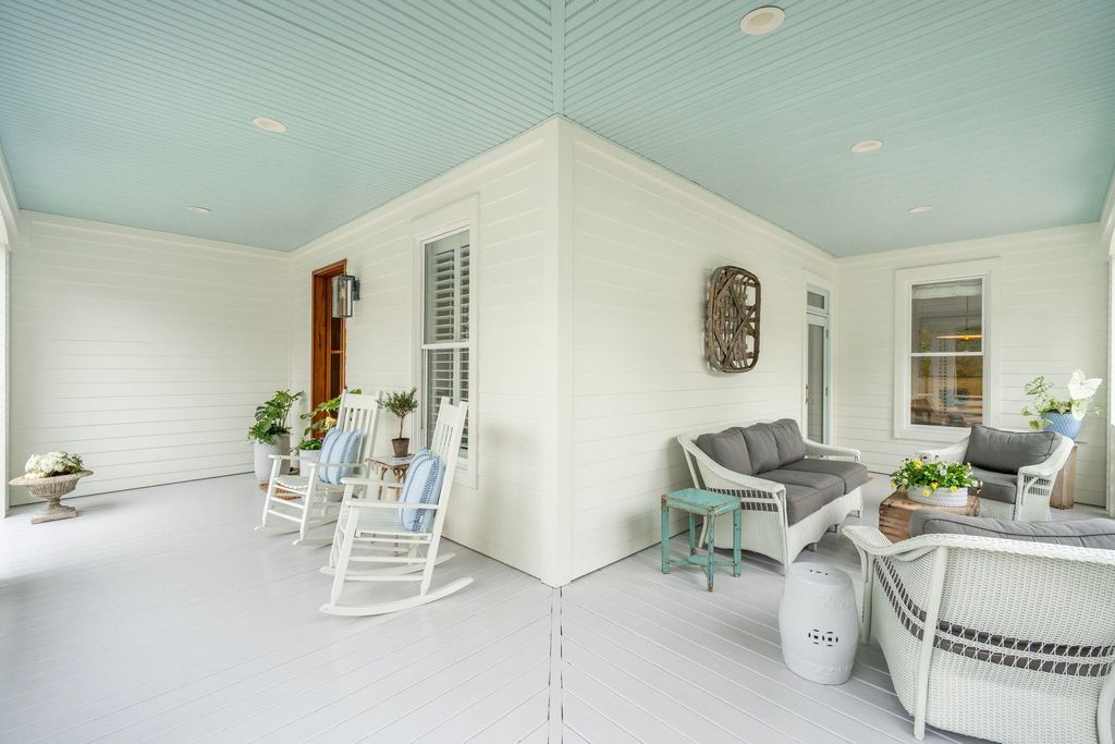 Photo of 1345 Langford Road, Mount Pleasant, SC 29464 (MLS # 26007834)