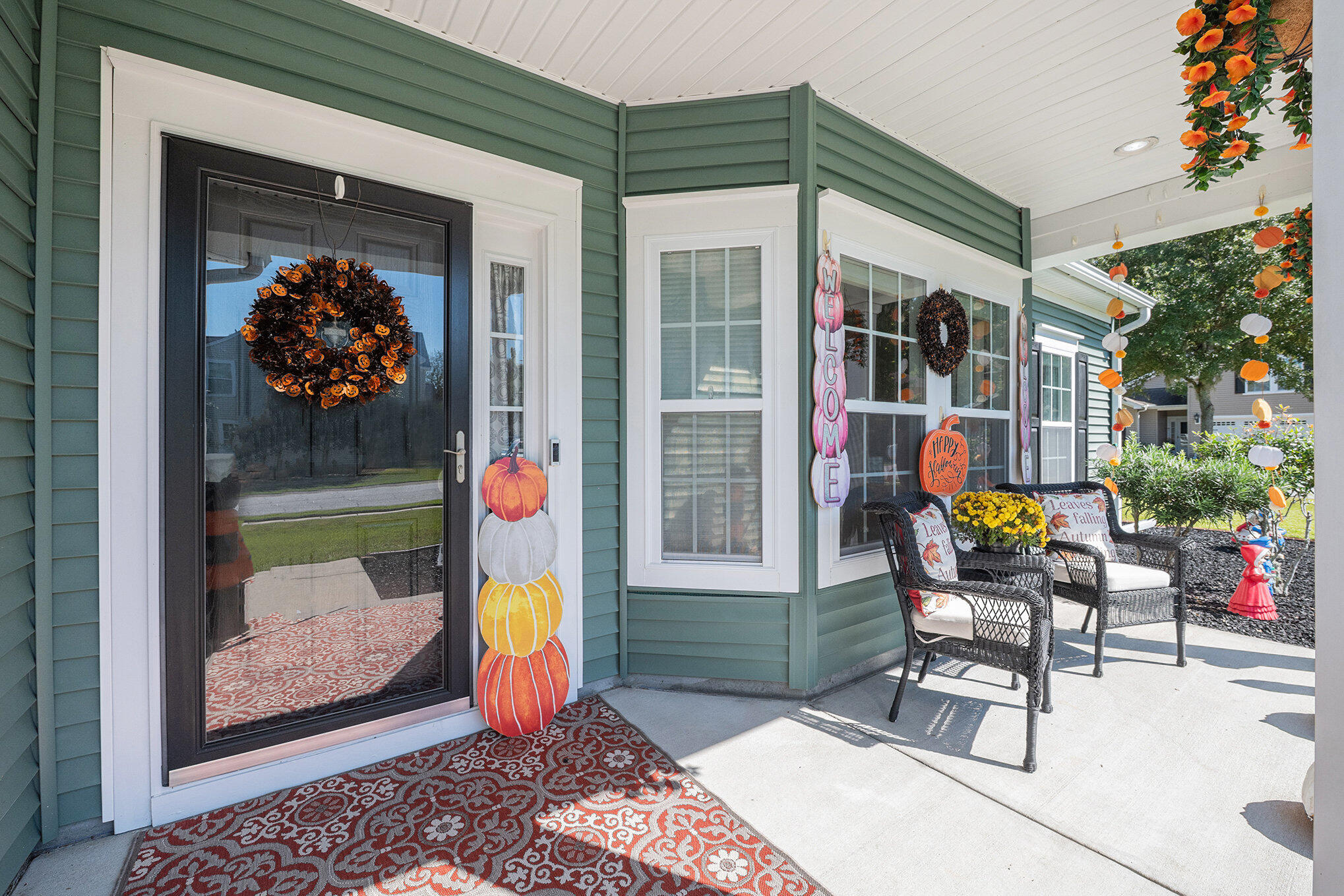 8438 Middle River Way