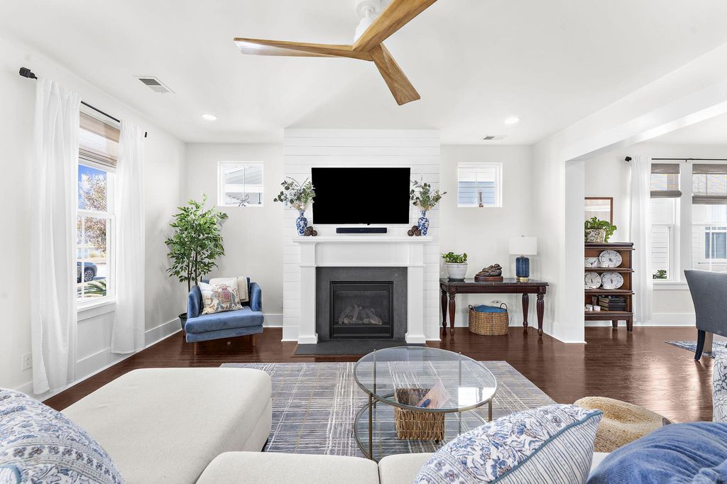 Photo of 1538 Watt Pond Road, Mount Pleasant, SC 29466 (MLS # 26003031)