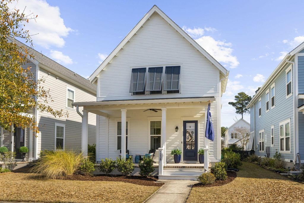 Photo of 1538 Watt Pond Road, Mount Pleasant, SC 29466 (MLS # 26003031)