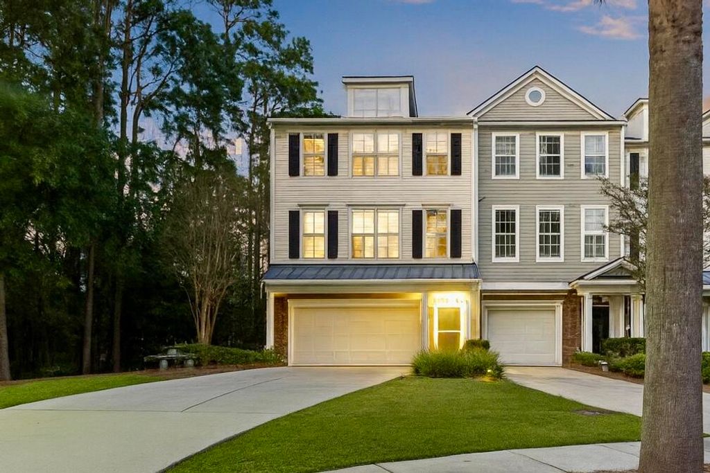 Photo of 188 Fair Sailing Road, Mount Pleasant, SC 29466 (MLS # 25025130)