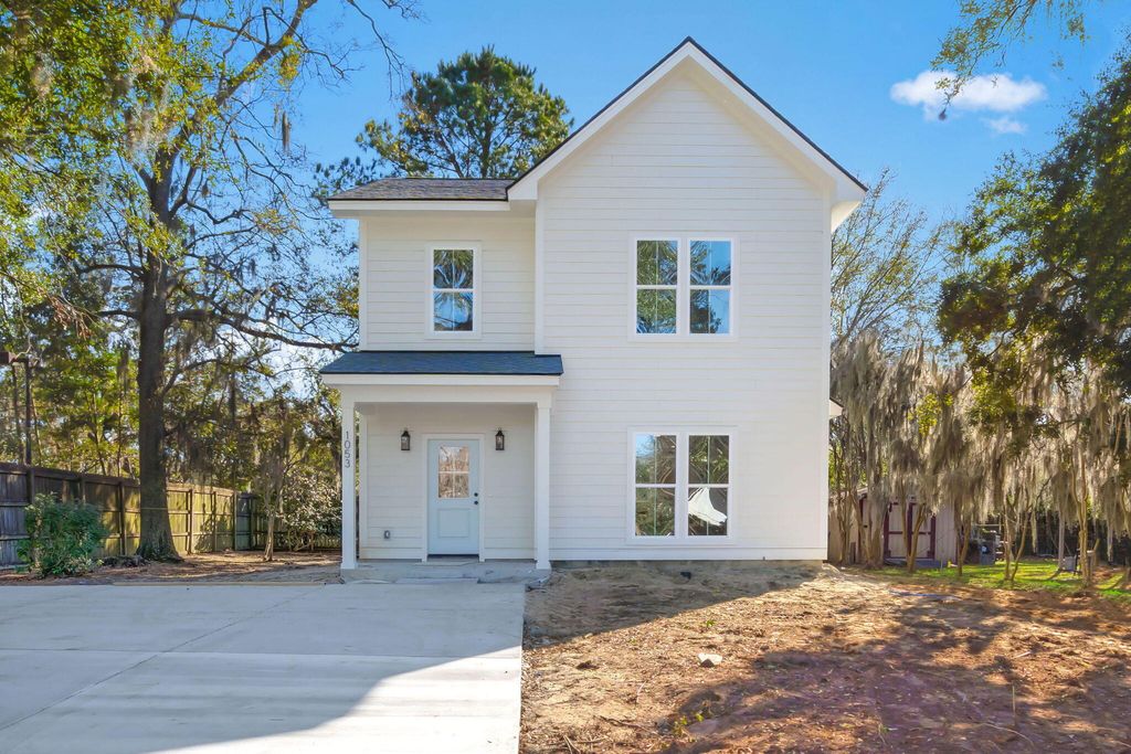 Photo of 1053 5th Avenue, Charleston, SC 29407 (MLS # 26001411)