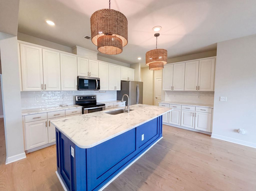 Photo of 142 Lucca Drive, Summerville, SC 29486 (MLS # 26020261)