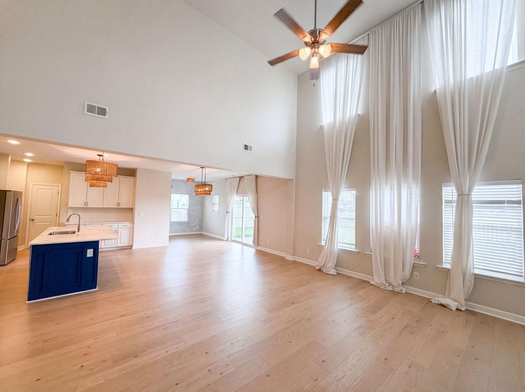 Photo of 142 Lucca Drive, Summerville, SC 29486 (MLS # 26020261)
