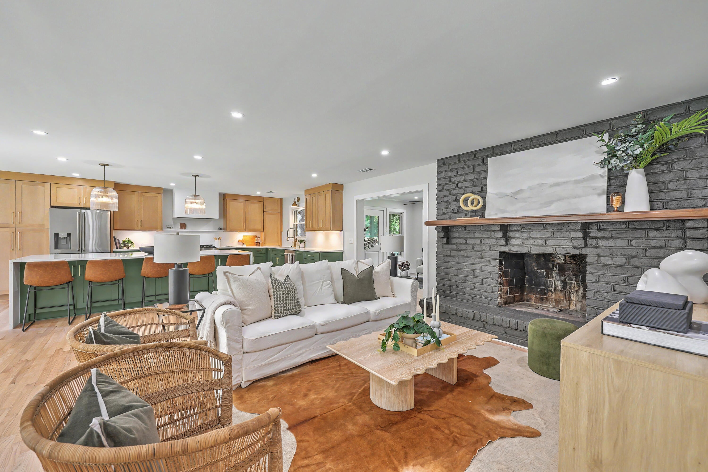 1773 Huntington Drive