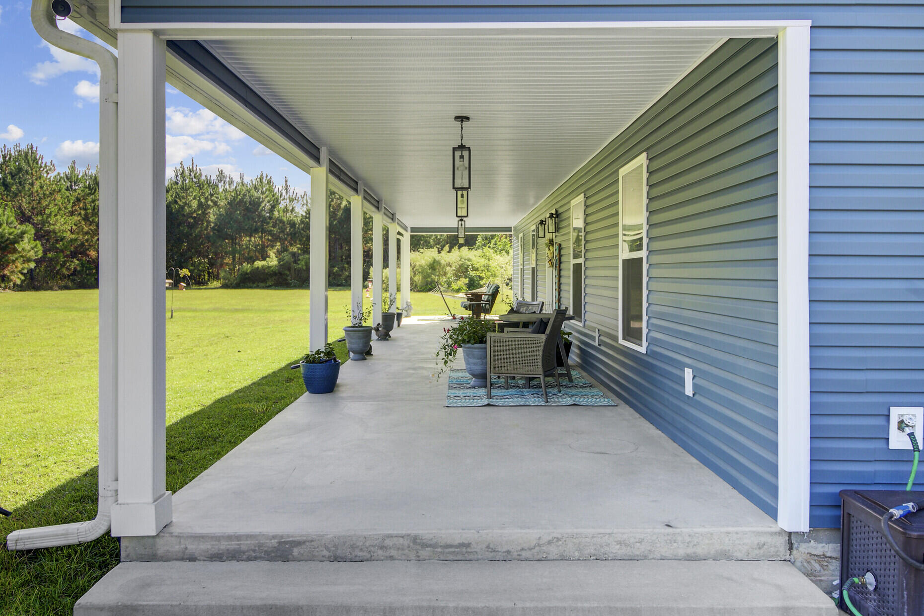 442 Rhode Drive