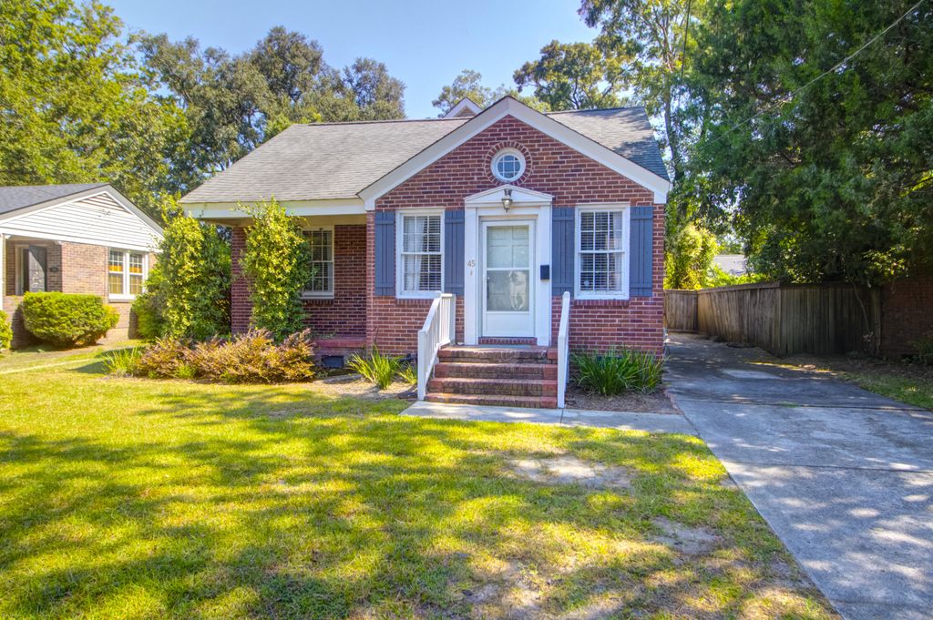Photo of 45 Colleton Drive, Charleston, SC 29407 (MLS # 25024652)