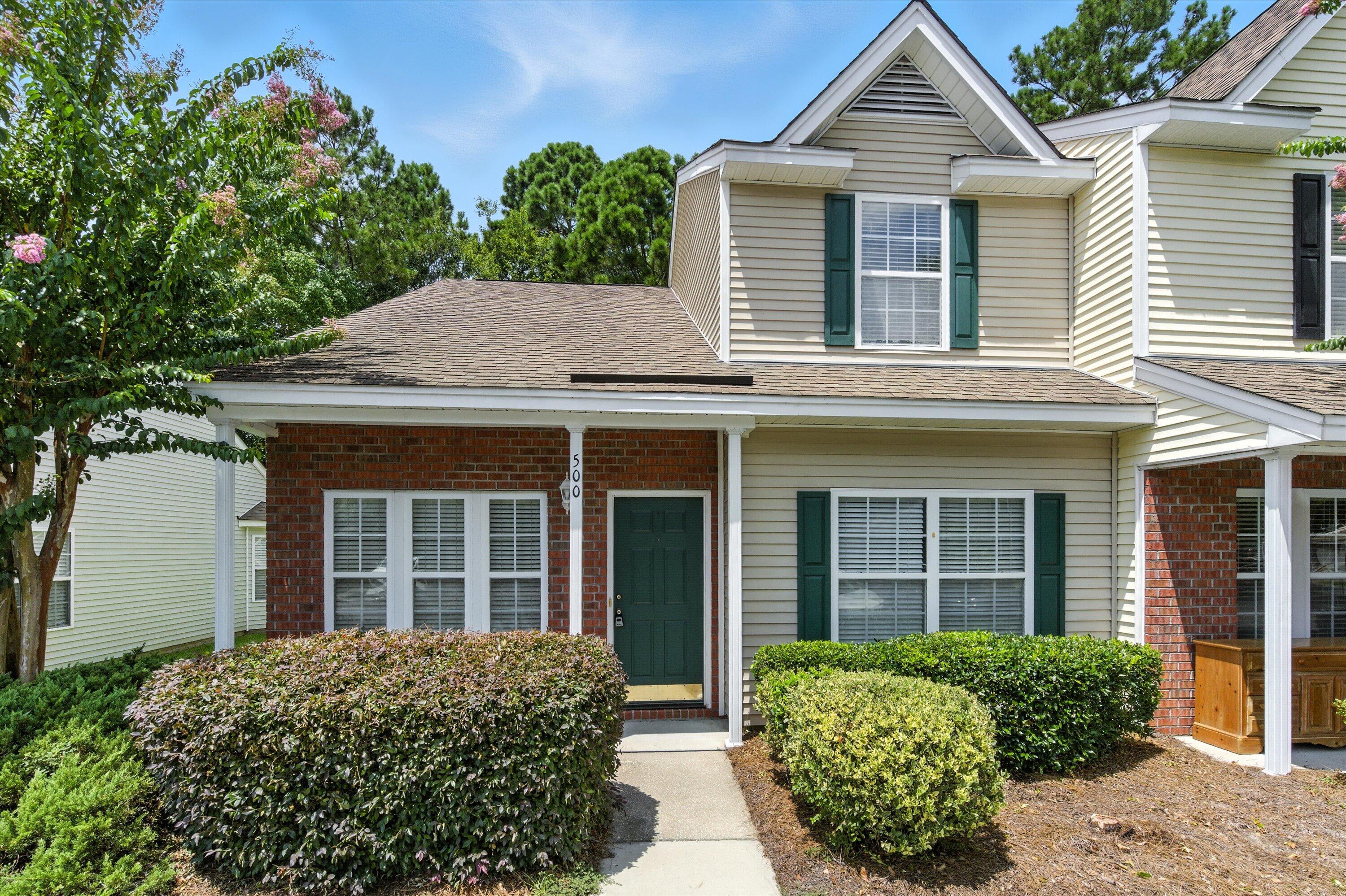500 Yellow Hawthorn Circle