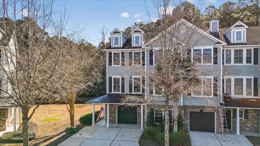Photo of 3620 Bagley Drive, Mount Pleasant, SC 29466 (MLS # 26006154)