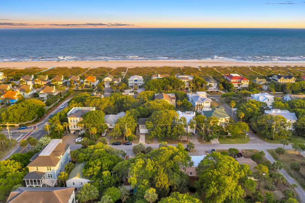 Photo of 4005 Cameron Boulevard, Isle of Palms, SC 29451 (MLS # 25027180)