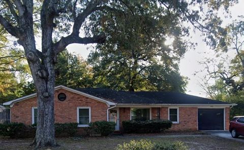 Photo of 8320 Glenford Road, North Charleston, SC 29406 (MLS # 25028734) Photo of 8320 Glenford Road, North Charleston, SC 29406 (MLS # 25028734)