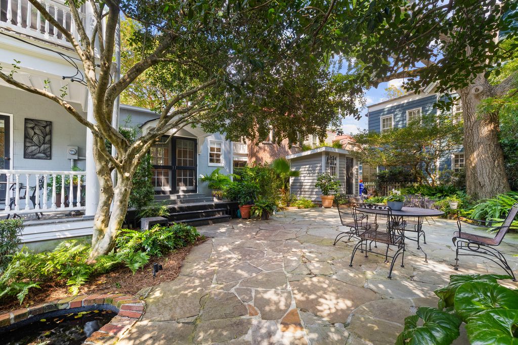 Photo of 14 Limehouse Street, Charleston, SC 29401 (MLS # 25025974)