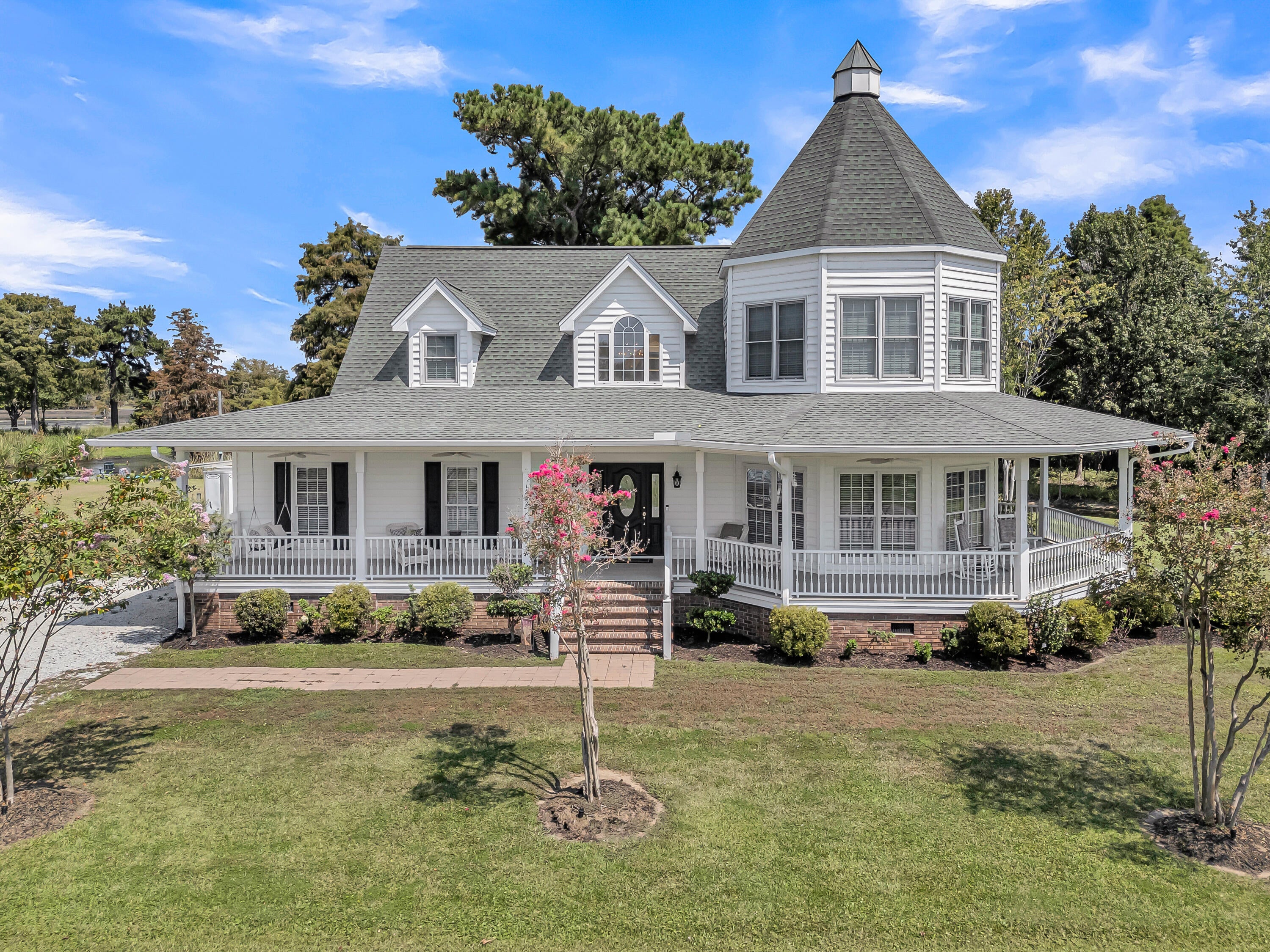 1232 Longpoint Road