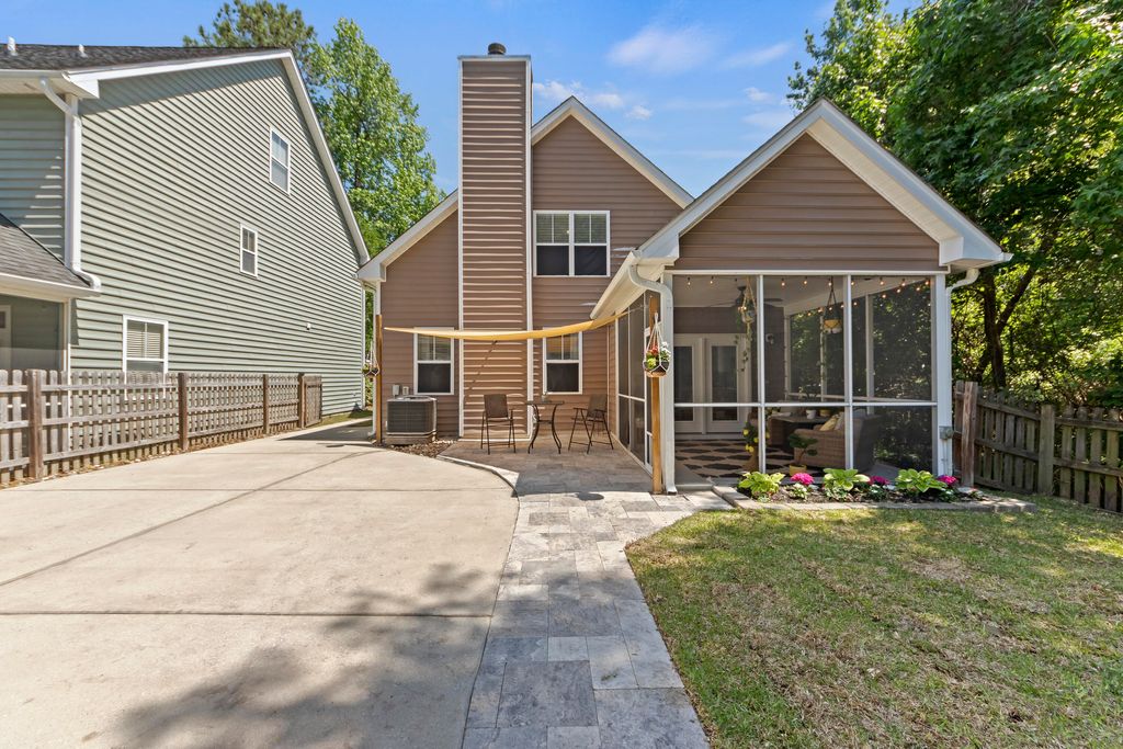 Photo of 1439 Roustabout Way, Charleston, SC 29414 (MLS # 26011611)