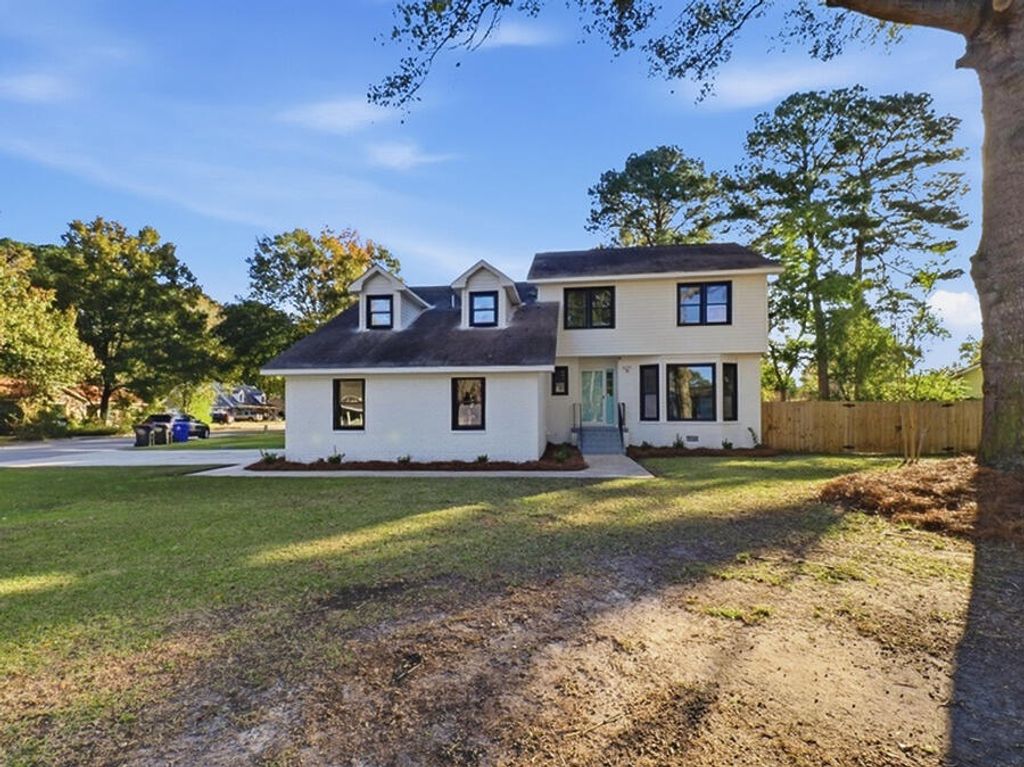 Photo of 2619 Delhi Road, North Charleston, SC 29406 (MLS # 25030431)