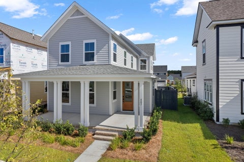 Photo of 807 Gentle Breeze Drive, Summerville, SC 29486 (MLS # 26003501)