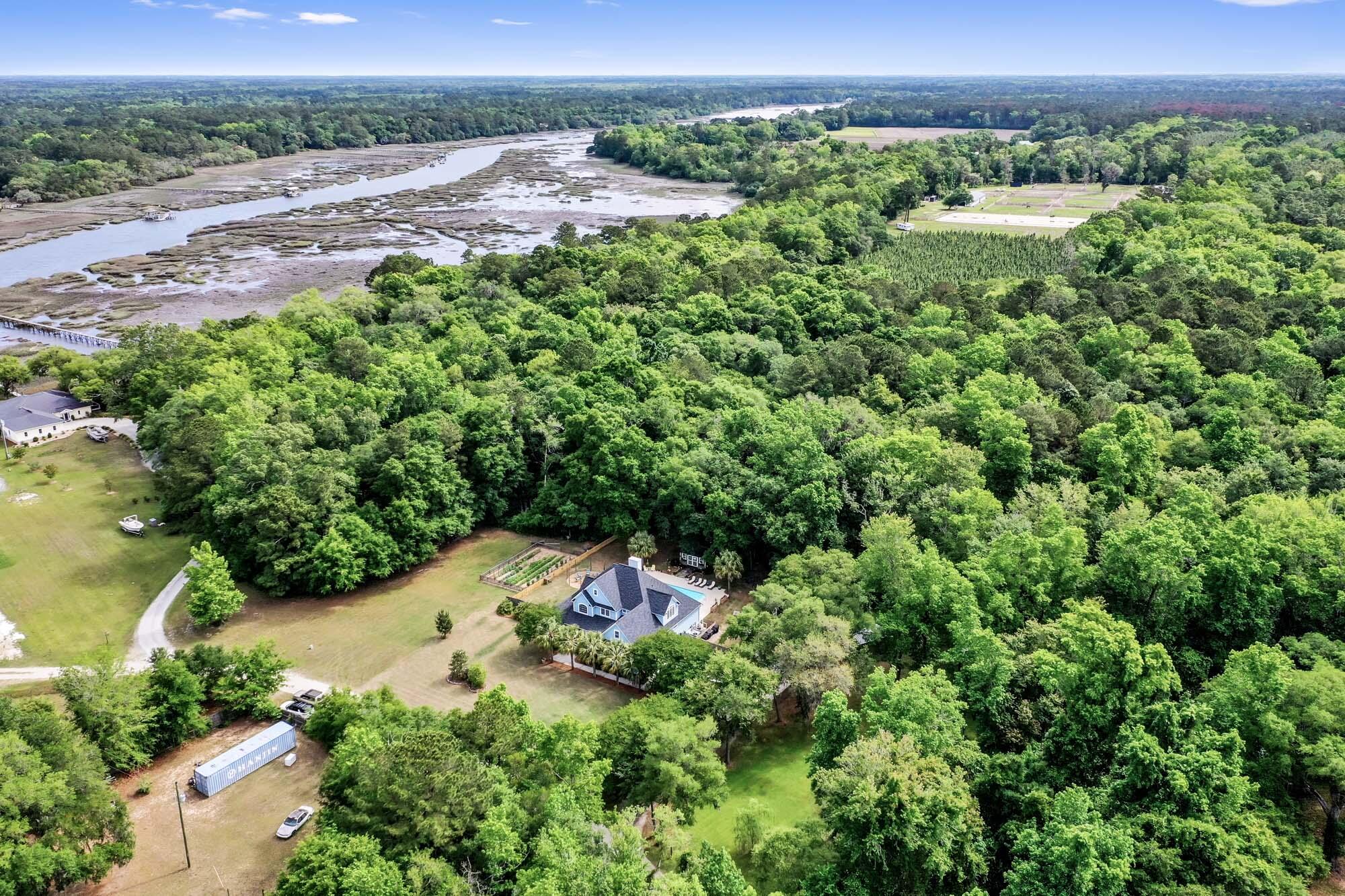 1624 Lonnie Taylor Lane