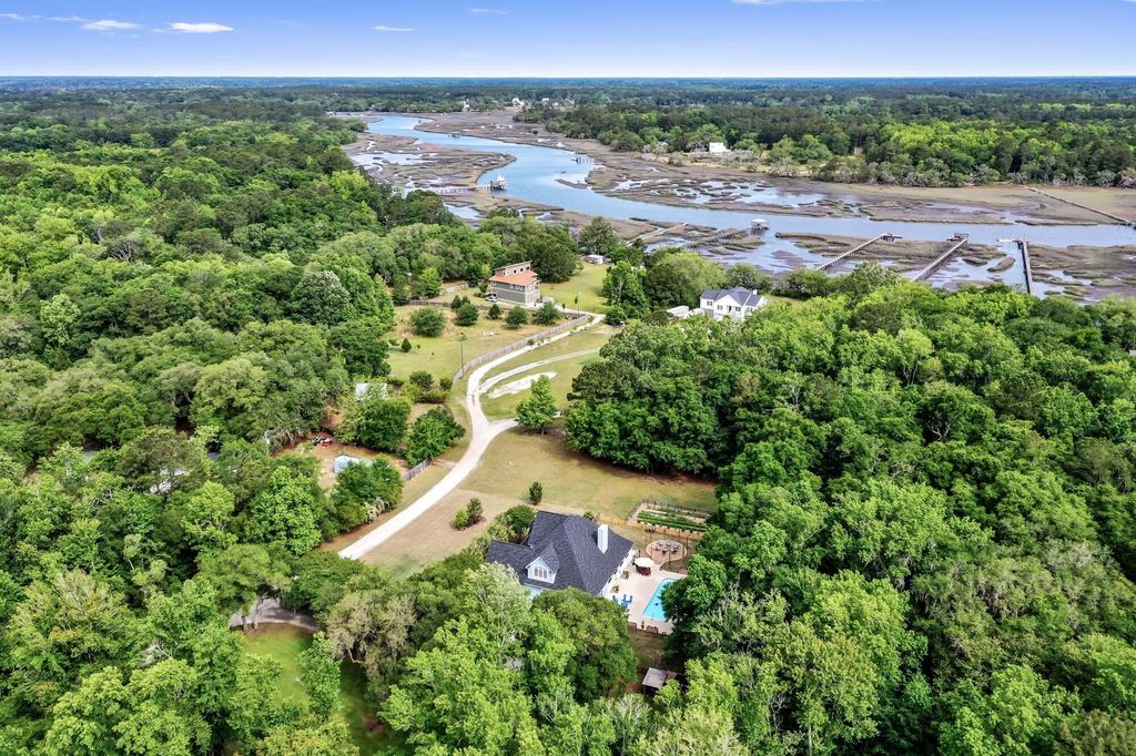 Photo of 1624 Lonnie Taylor Lane, Wadmalaw Island, SC 29487 (MLS # 26014385)