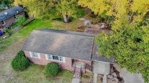 A home in North Charleston