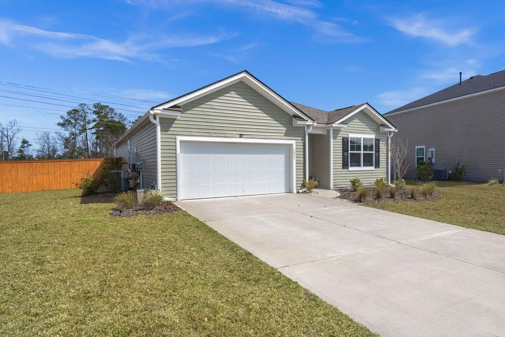 Photo of 1041 Peridote Way, Ladson, SC 29456 (MLS # 26009652)