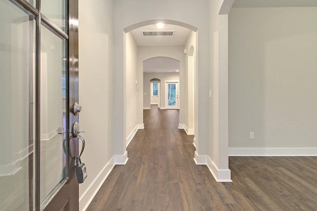 Photo of 100 Creek Pointe Drive, Moncks Corner, SC 29461 (MLS # 26022449)