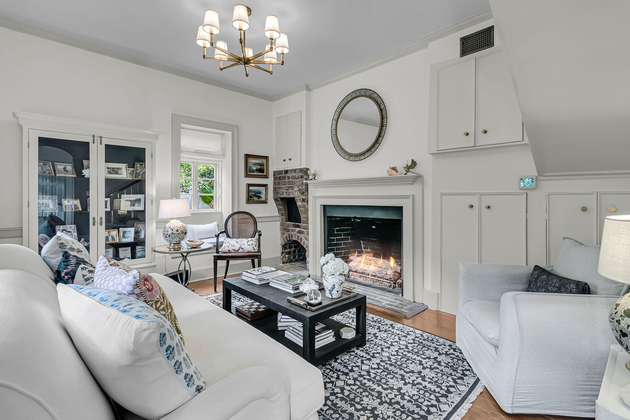 55 Laurens Street A
