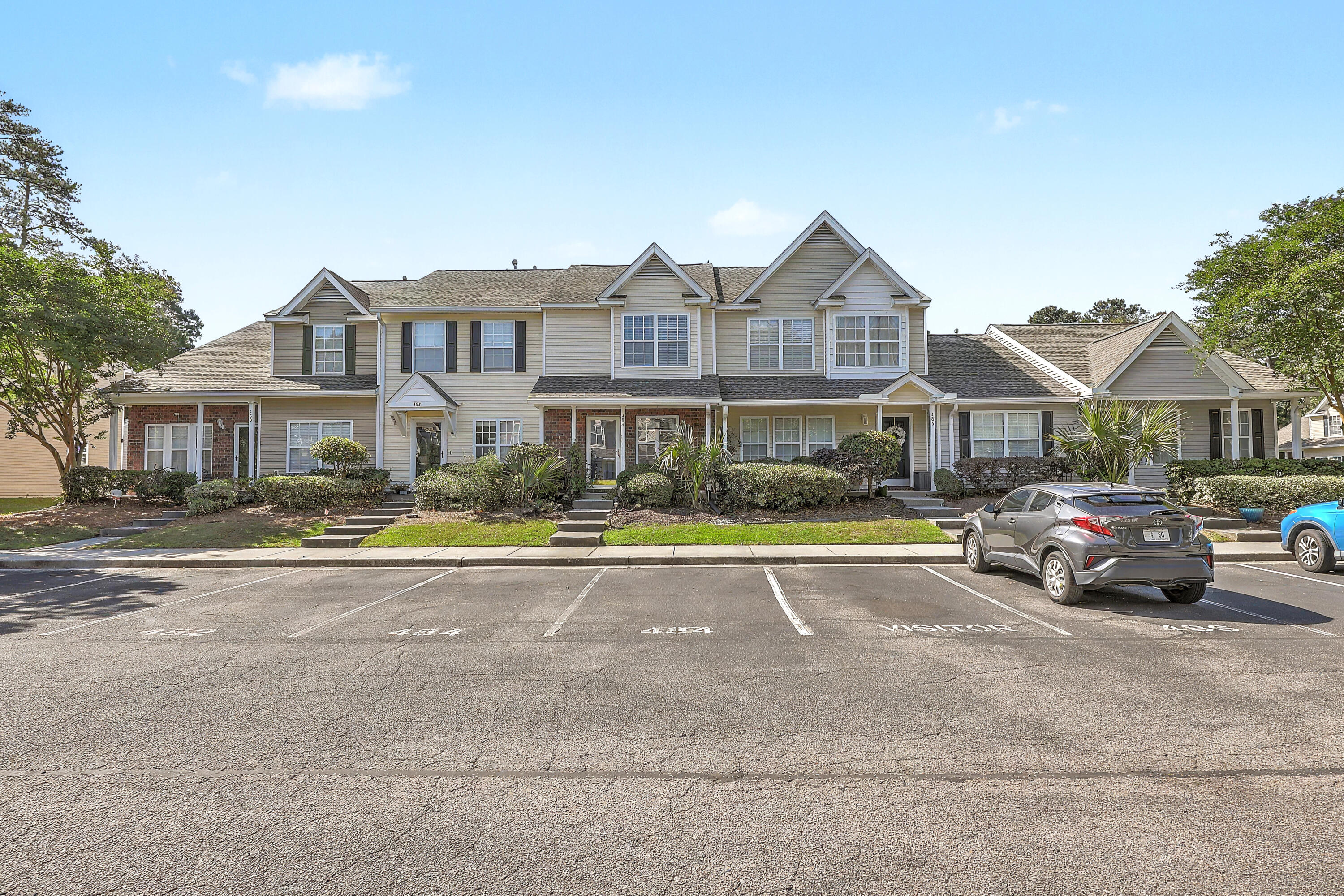 484 Doane Way