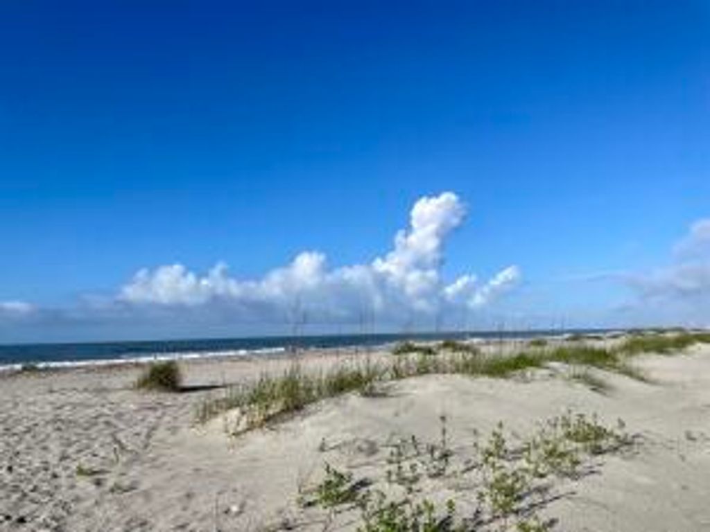 Photo of 5802 Palmetto Drive #B314, Isle of Palms, SC 29451 (MLS # 26001661)