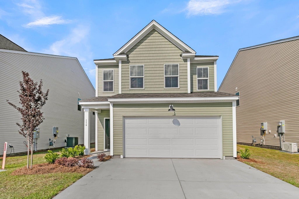 Photo of 410 Colfax Lane, Summerville, SC 29486 (MLS # 26017328)