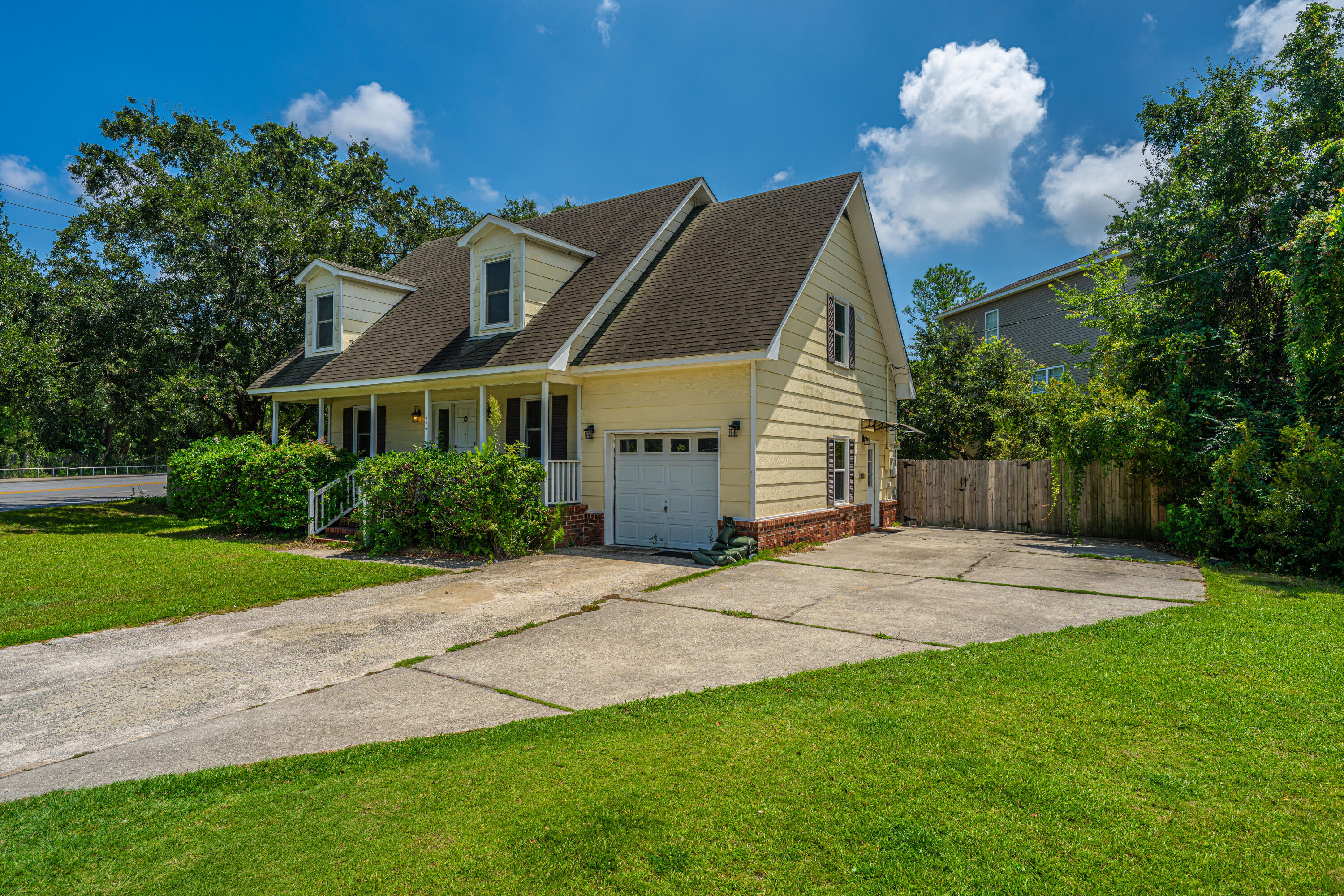 1477 Theresa Drive