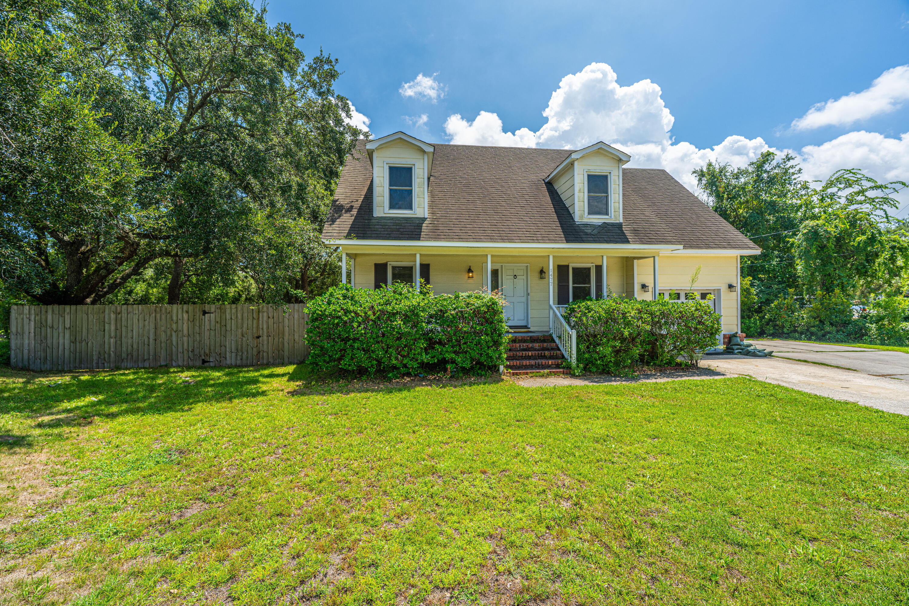 1477 Theresa Drive