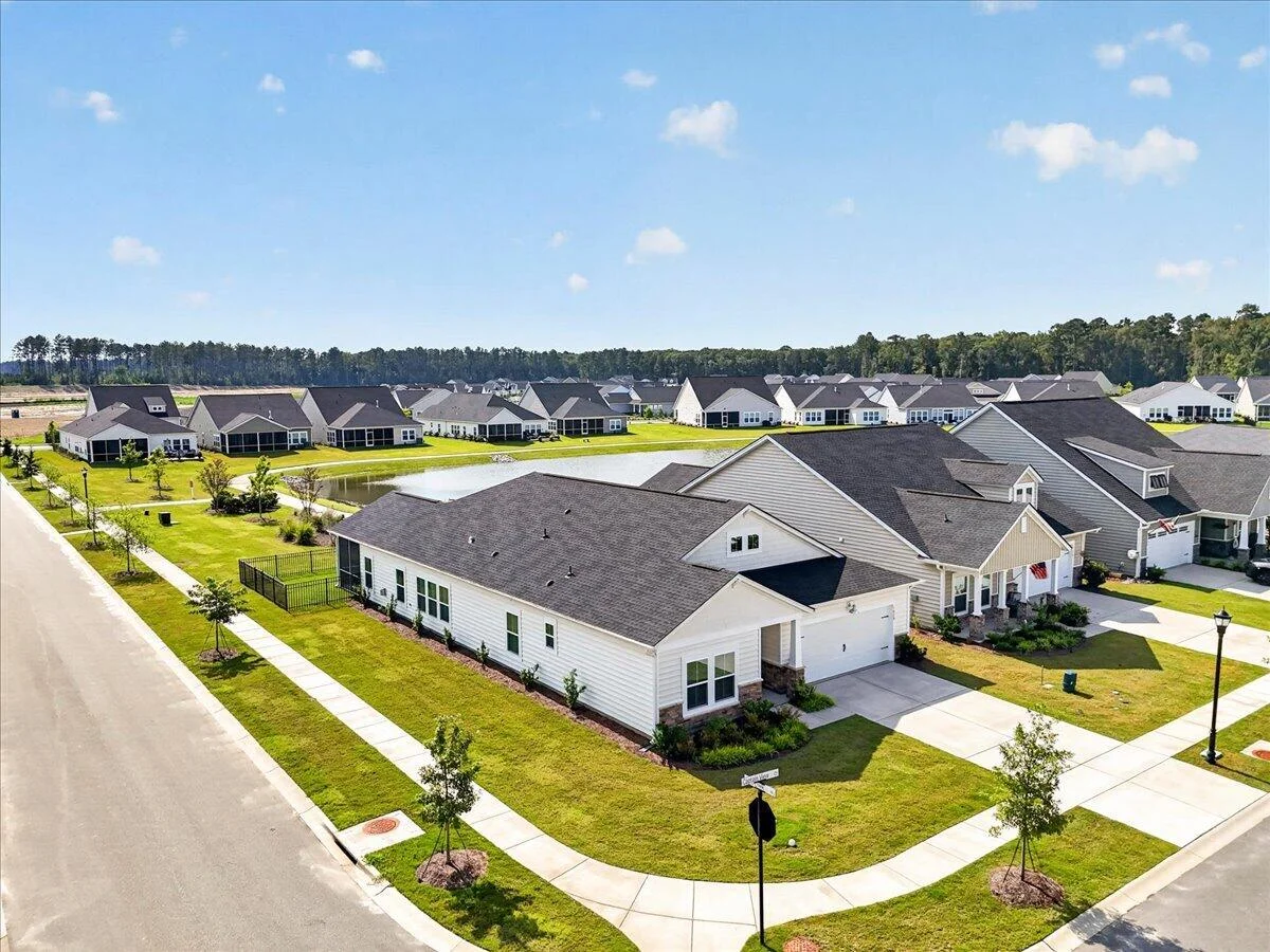 1028 Captain View Court