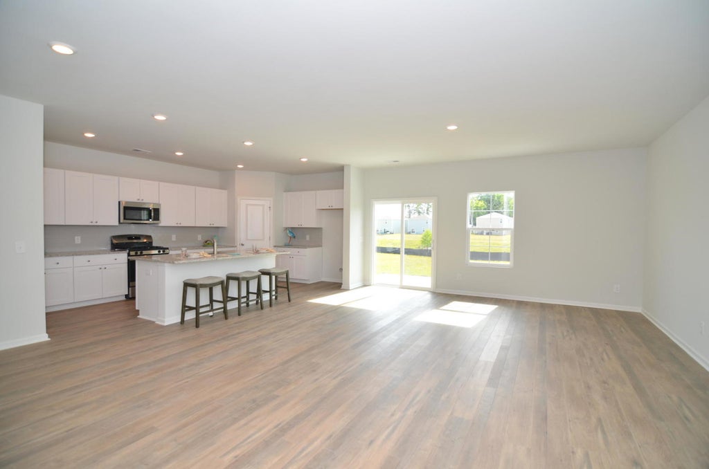 Photo of 333 Matuskovic Drive, Charleston, SC 29414 (MLS # 26021836)