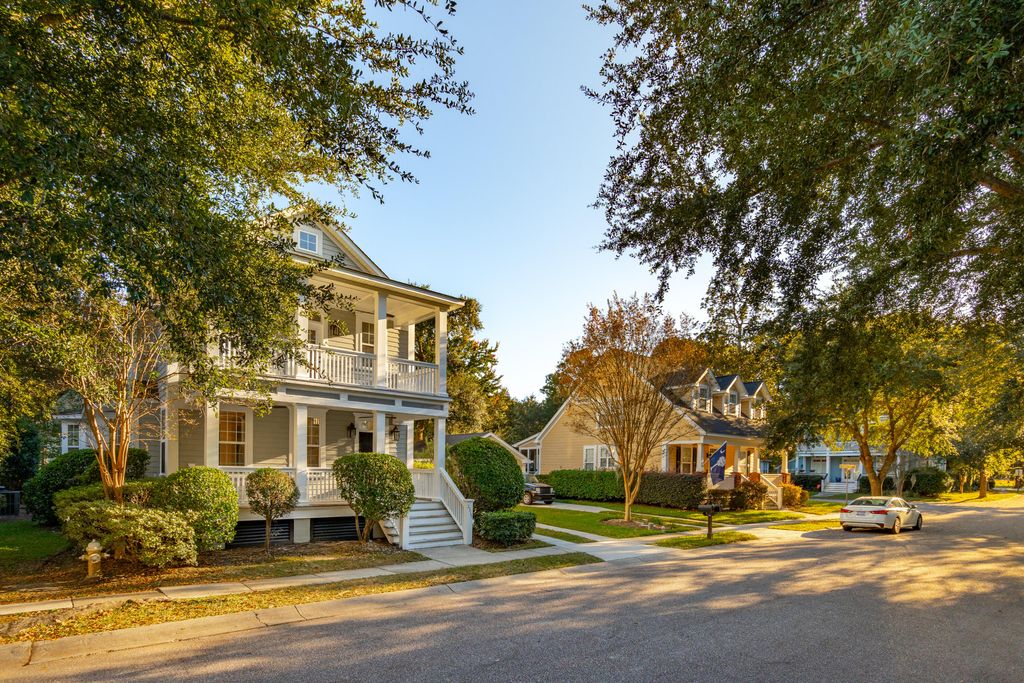 Photo of 2315 High Tide Drive, Charleston, SC 29414 (MLS # 25030297)