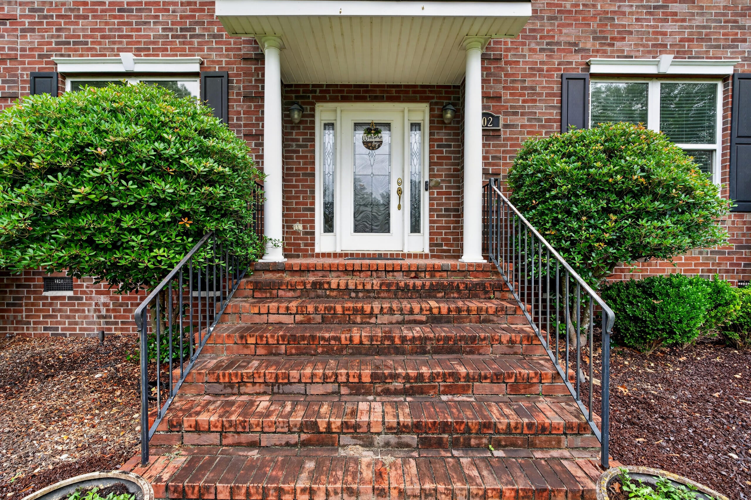 102 Kingfisher Court