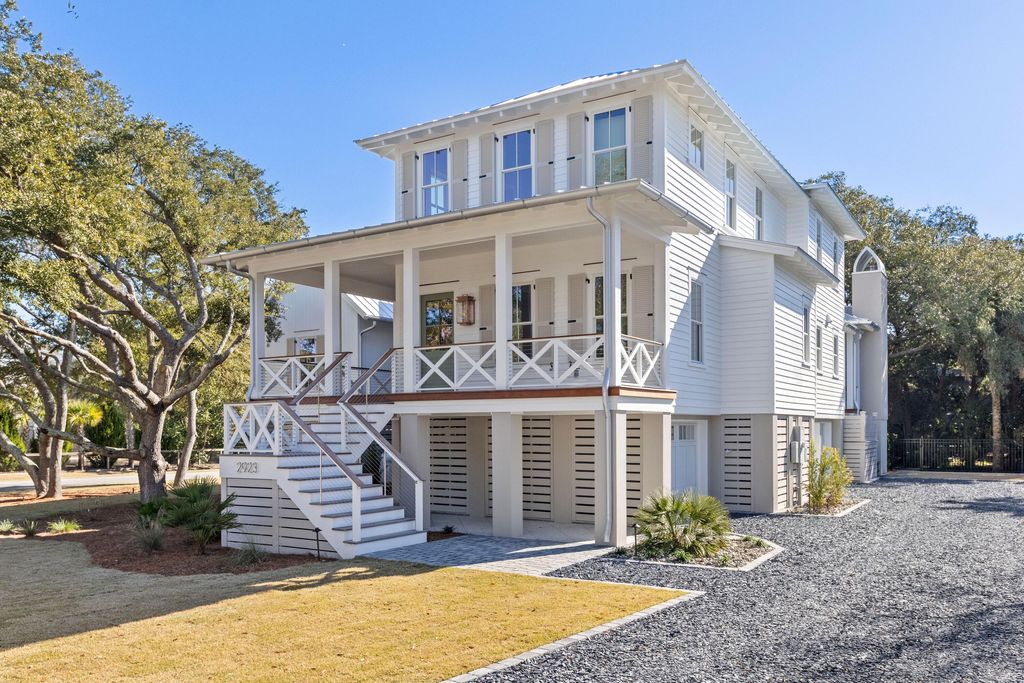 Photo of 2923 Middle Street, Sullivans Island, SC 29482 (MLS # 25026071)