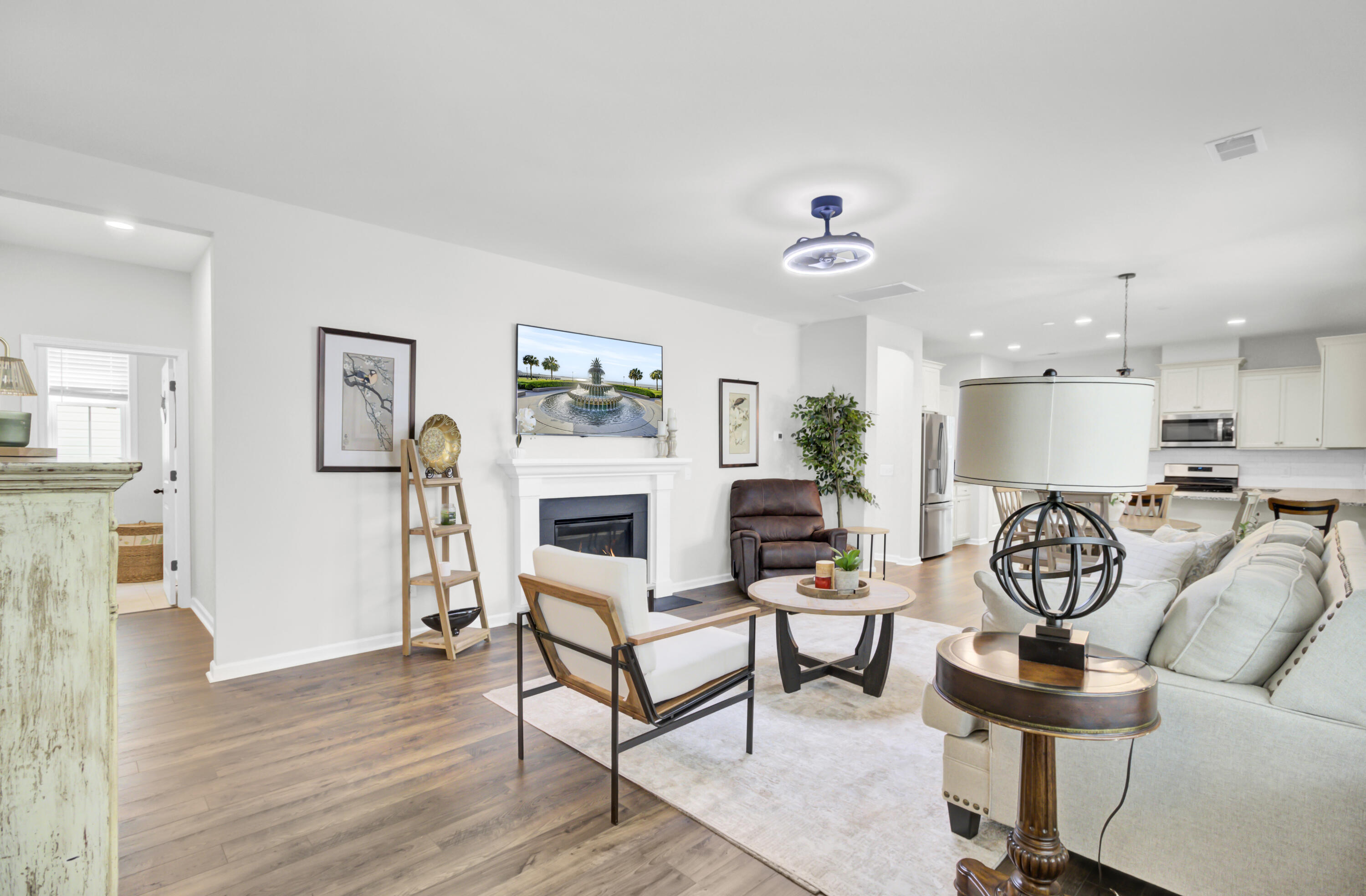 8628 Windsor Hill Boulevard