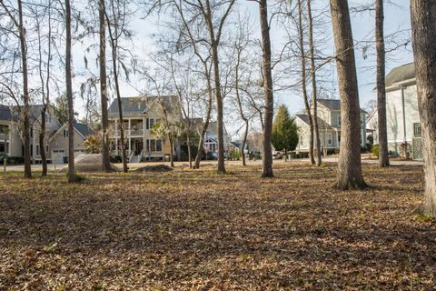 A home in North Charleston