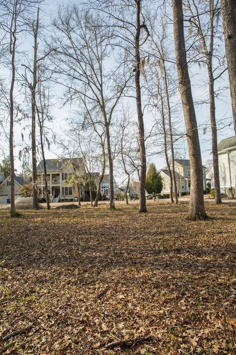 A home in North Charleston