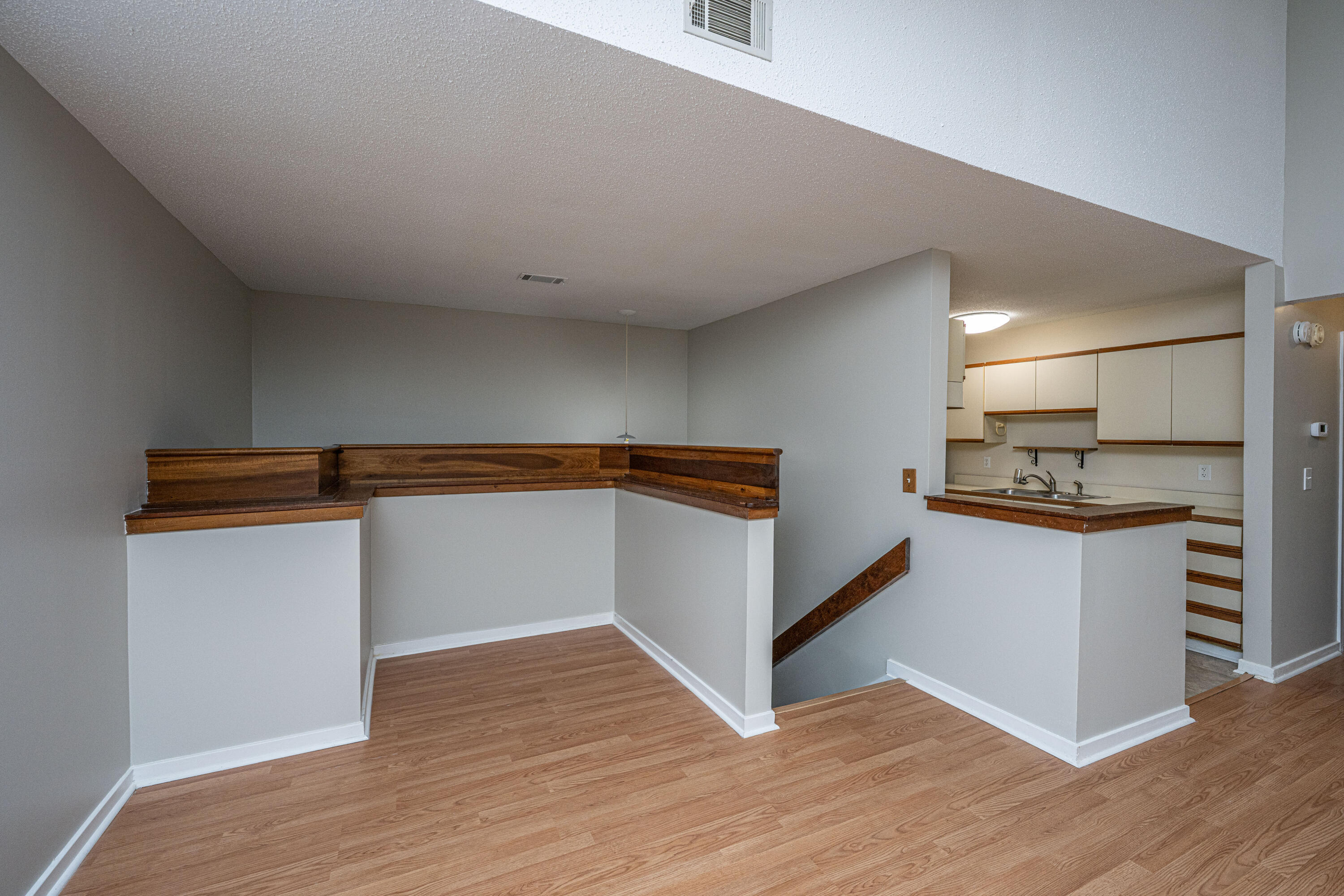 7945 Edgebrook Circle Unit G
